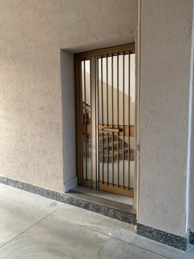 Ripa150 - Smart Apartament Milano - Prada Bocconi Ieo Ied Forum Assago Navigli Duomo15Min エクステリア 写真